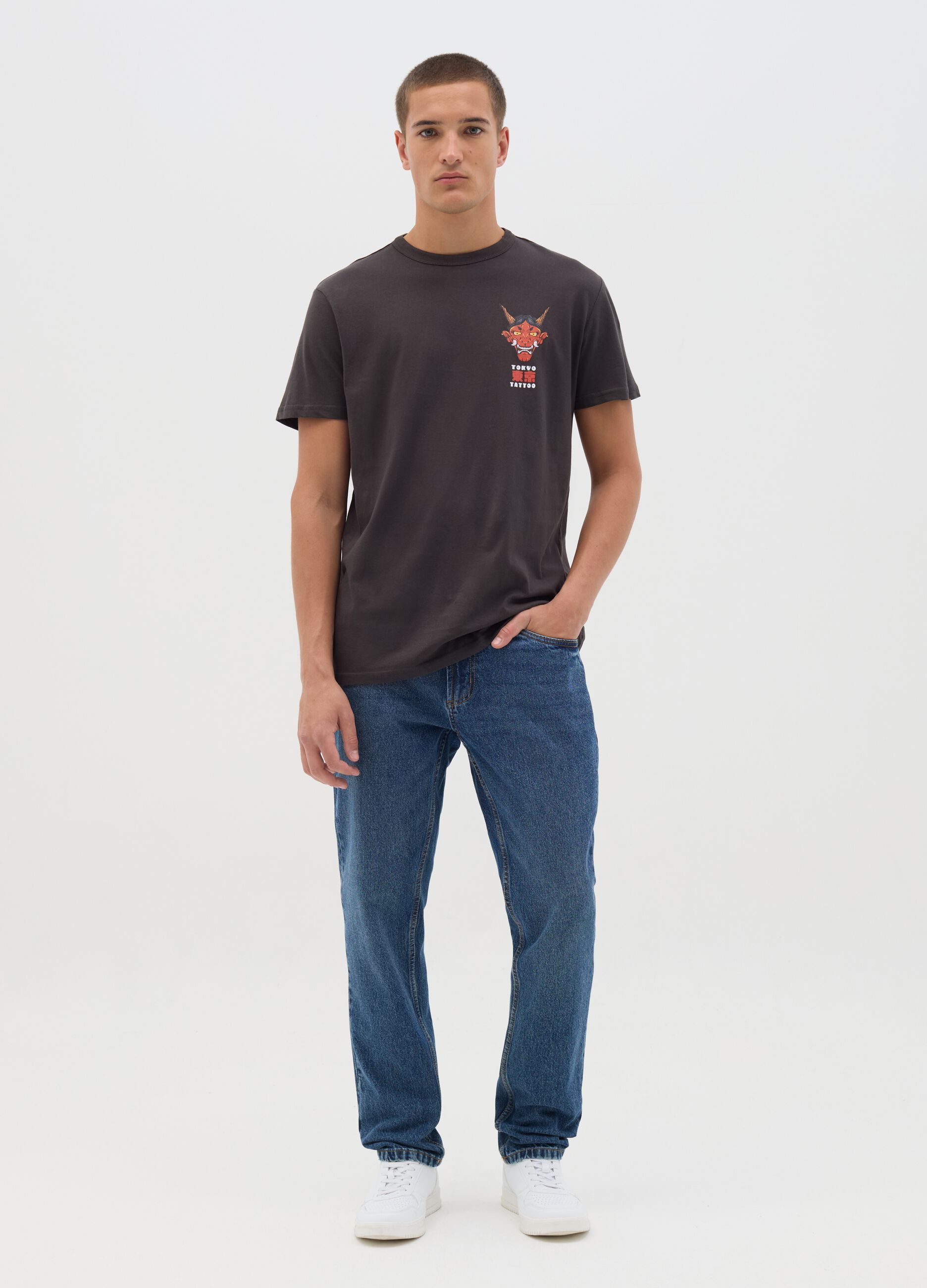 Black short-sleeve T-shirt with Tokyo Tattoo print