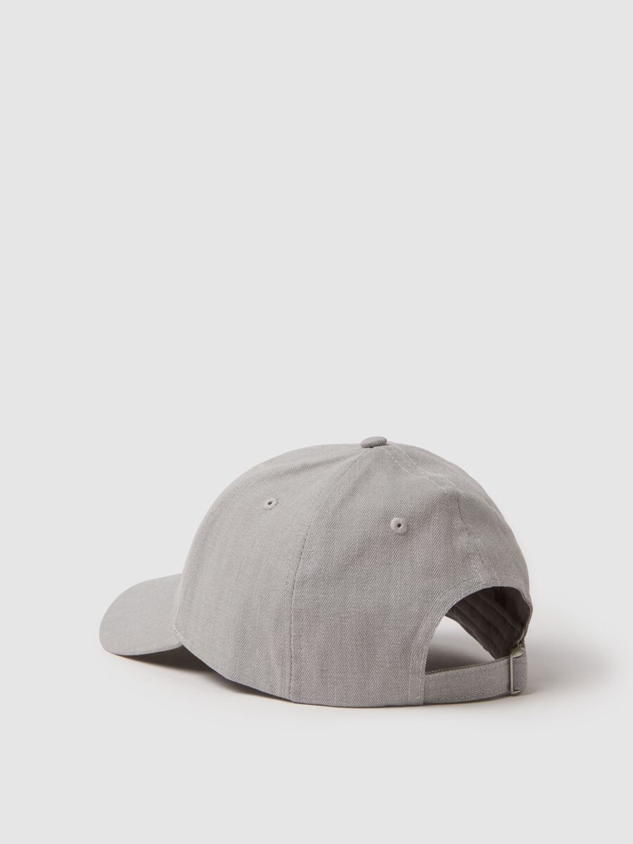 Grey cotton baseball cap with regular fit_1