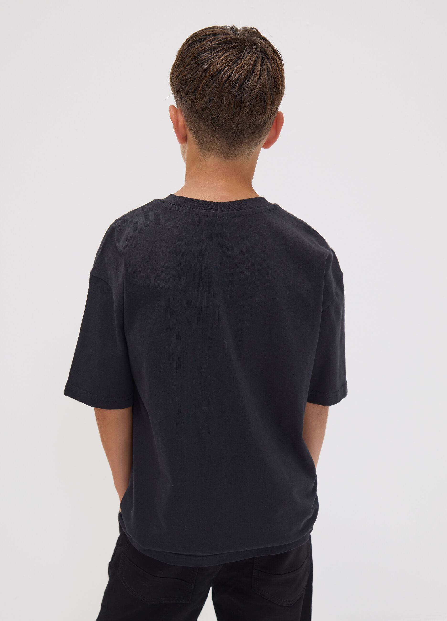 Black pure cotton T-shirt with New York Knicks print for boys