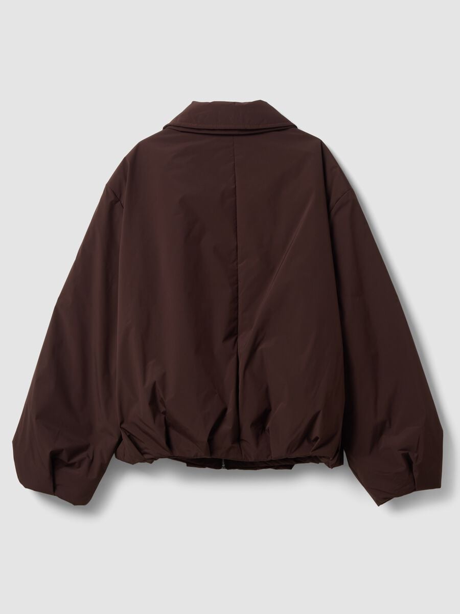 Giacca marrone regular fit con zip e collo ampio_6