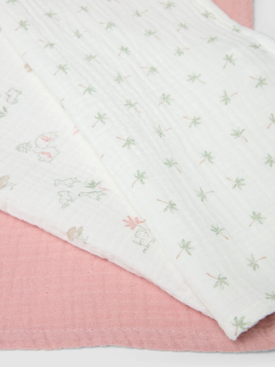 Multicolour cotton baby burp cloths &ndash; set of 3_1