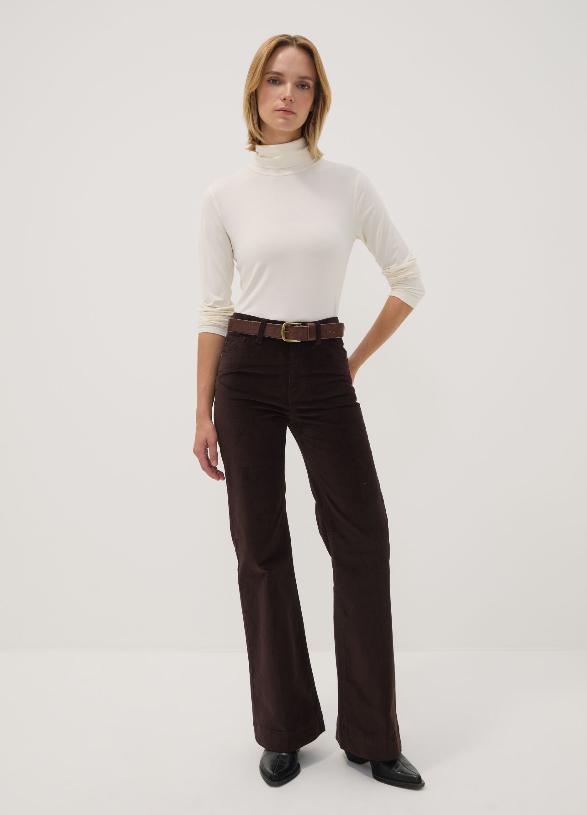 Brown bootcut stretch cotton jeans