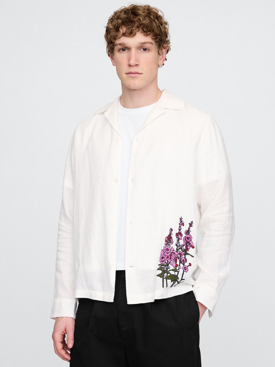 White Shirt with Floral Embroidery_0