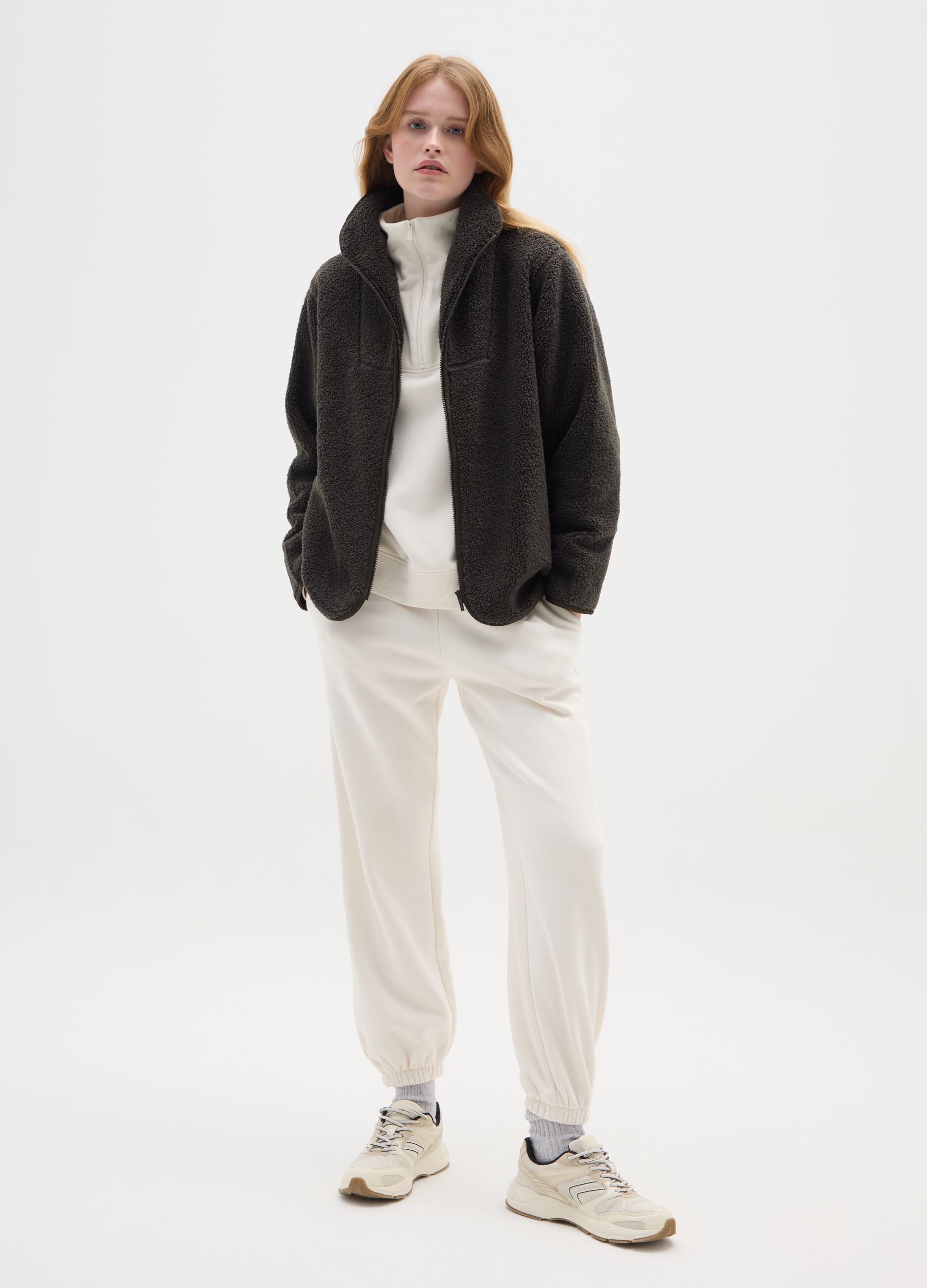 Black regular fit zipped sweatshirt