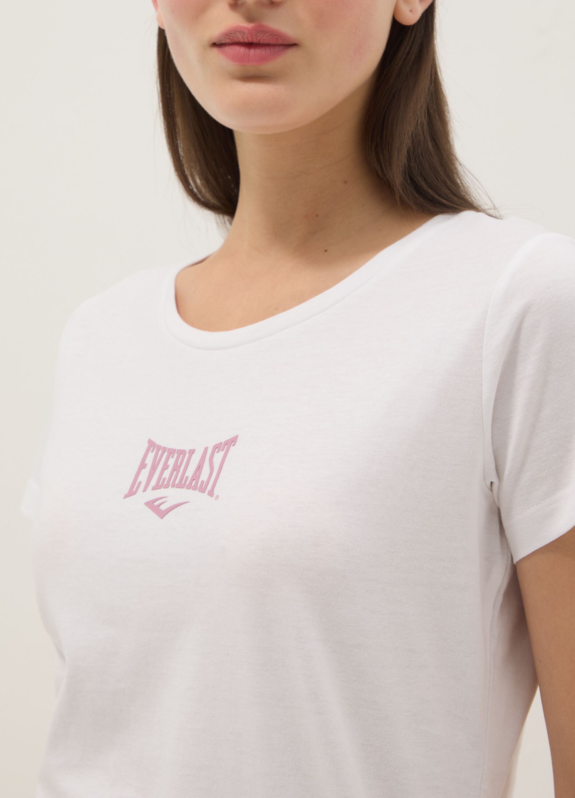 White regular fit pure cotton t-shirt with logo