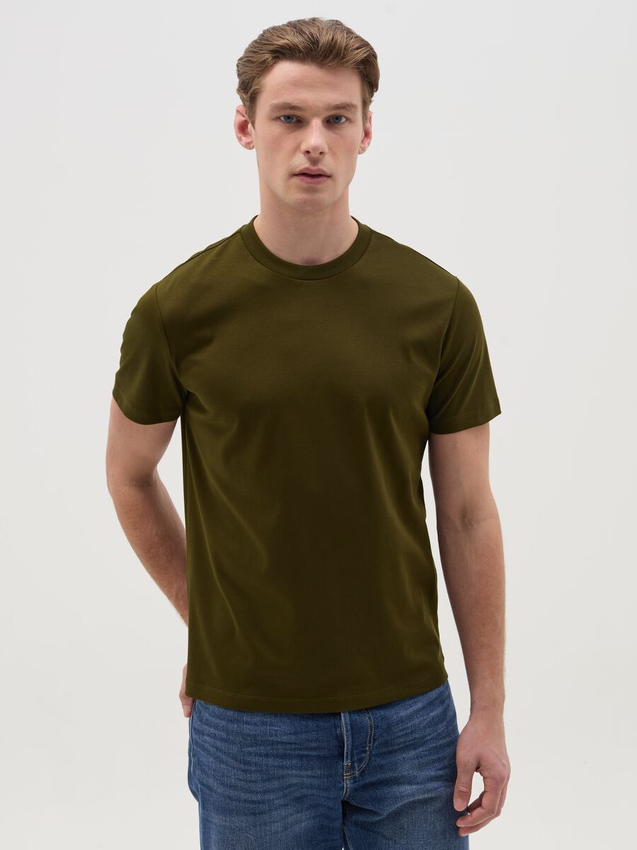 Regular-fit T-shirt with round neck_0