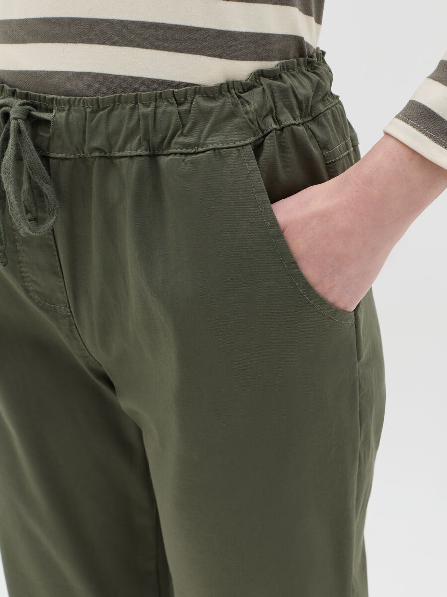 Green stretch cotton trousers_2