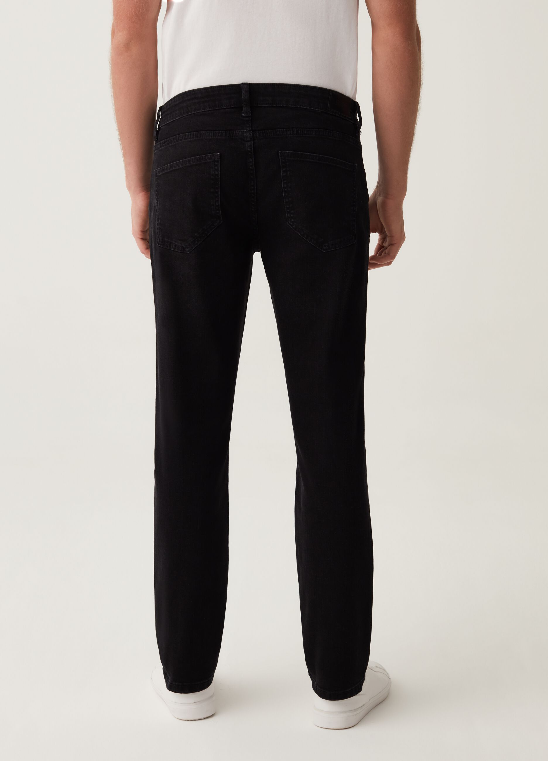Jeans slim fit stretch con scoloriture_2
