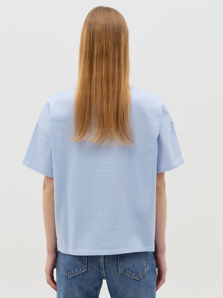 T-shirt with "Iris Bleu" embroidery_3