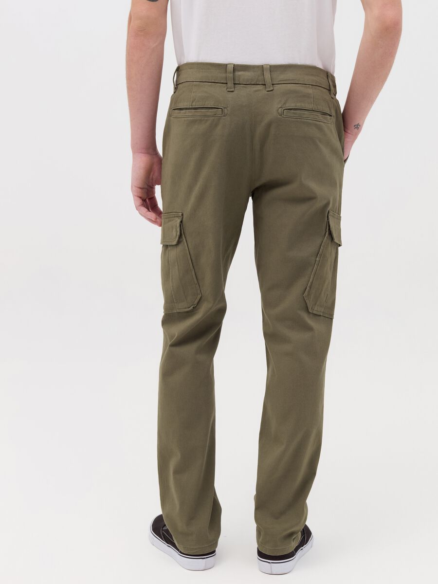 Pantalone cargo slim fit_2