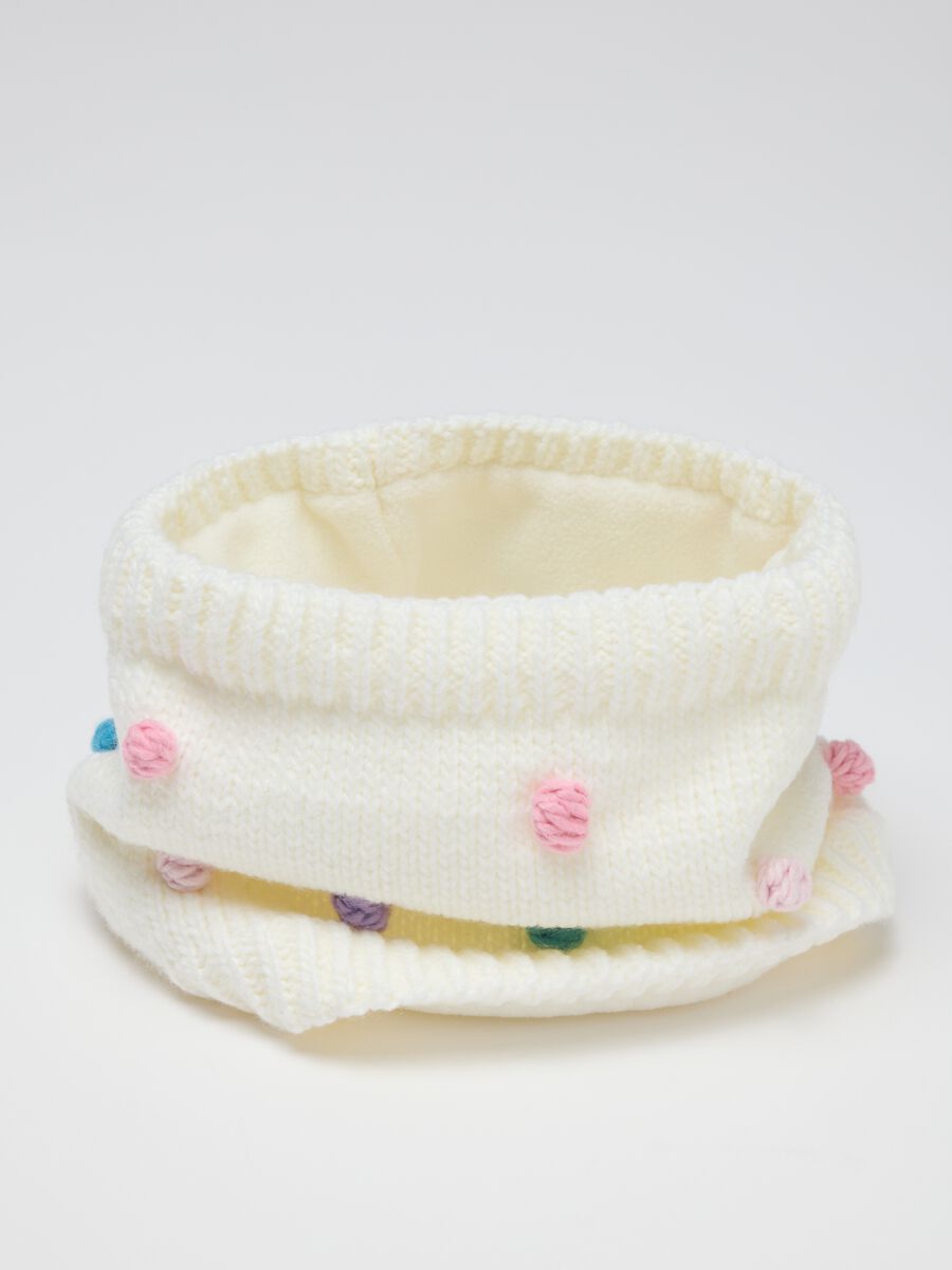 White girl's neck warmer_2