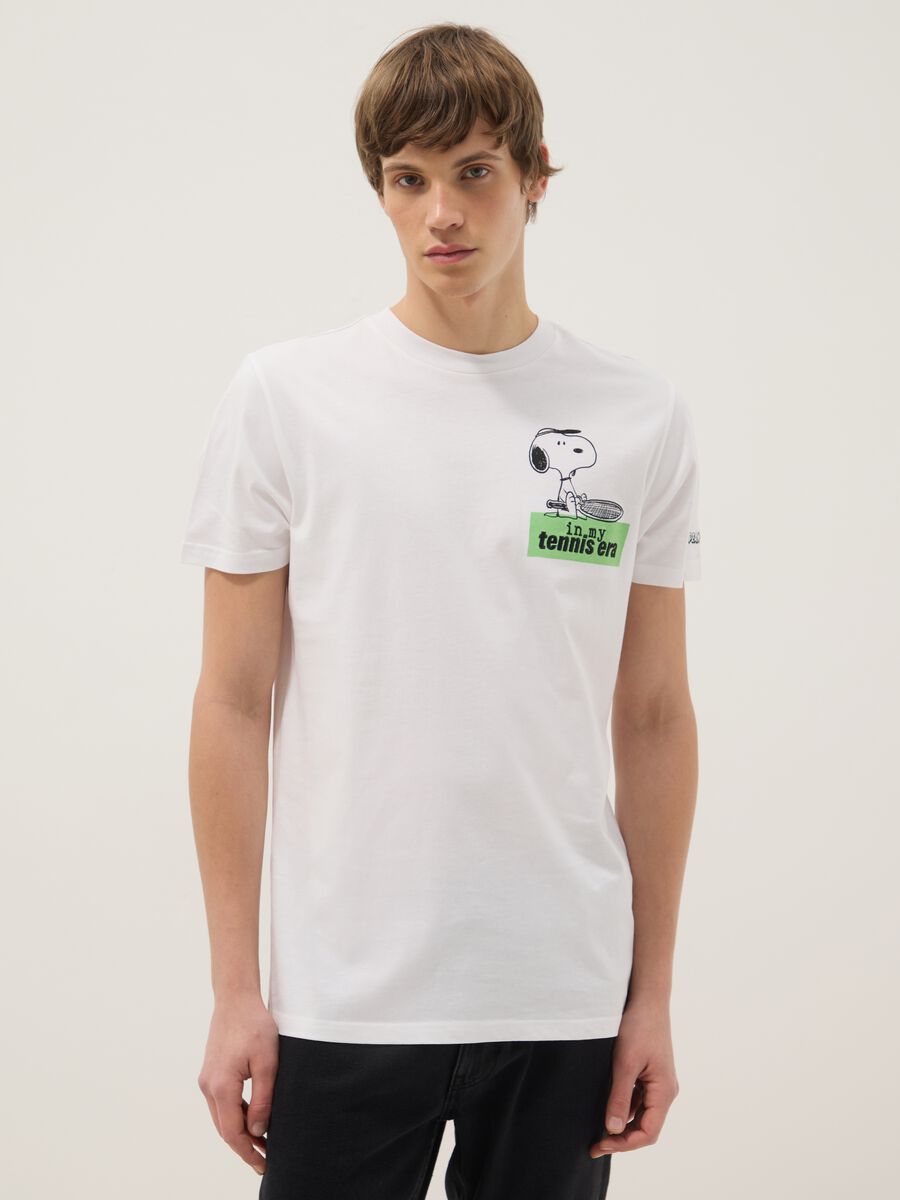 Pure White Cotton Regular Fit T-shirt with Snoopy Print_0