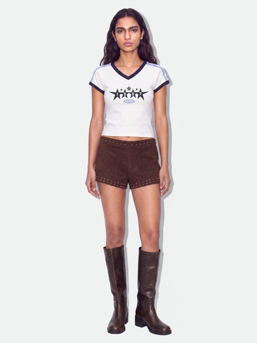 White pure cotton V-neck T-shirt with front print_1