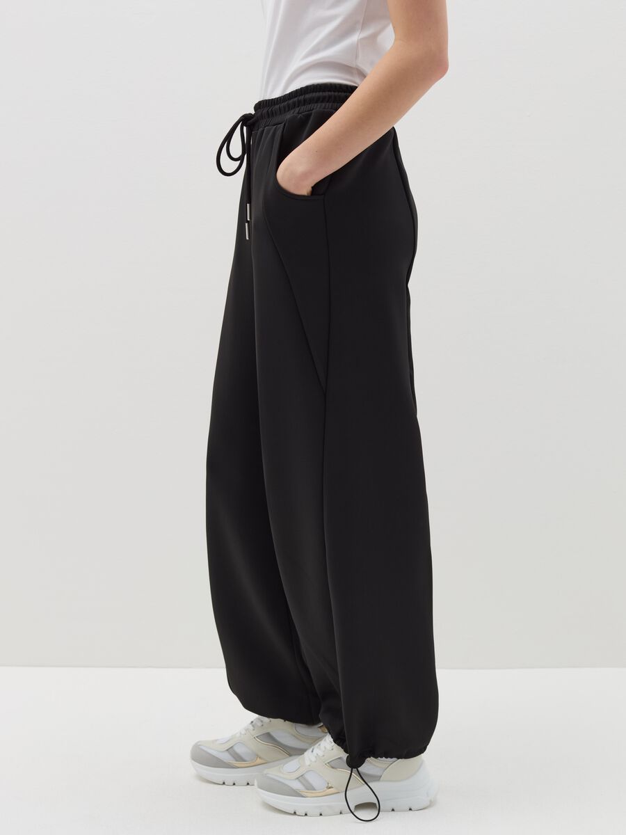 Joggers con coulisse_2
