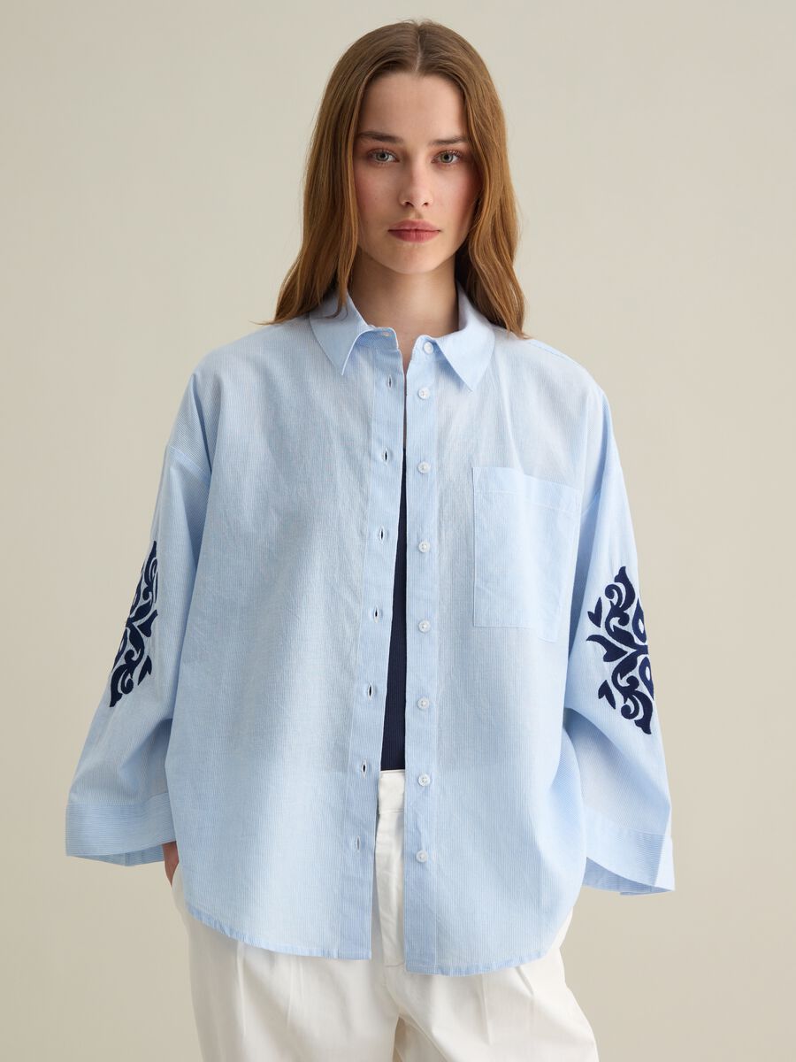 Light Blue Shirt with Embroidered Cotton Details_0