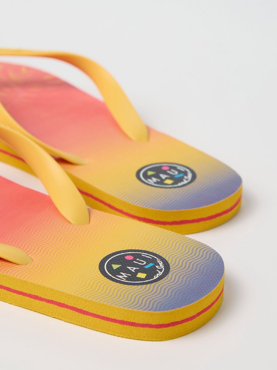 Maui and Sons multicoloured flip flops_1