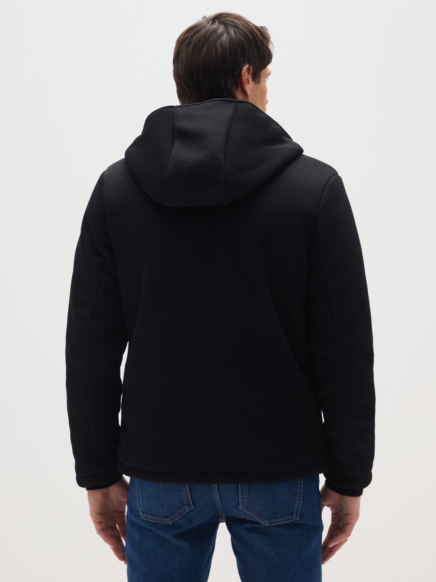 Giacca imbottita con cappuccio nera regular fit con zip_2