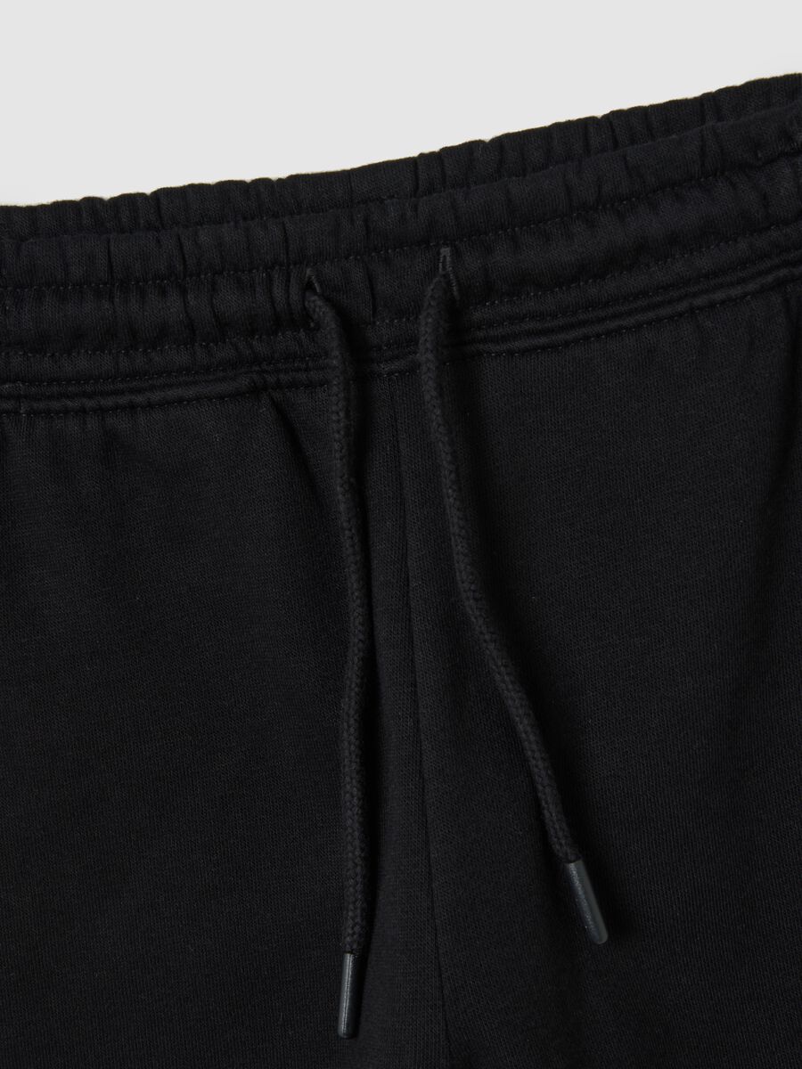 Black tracksuit featuring Batman print_3