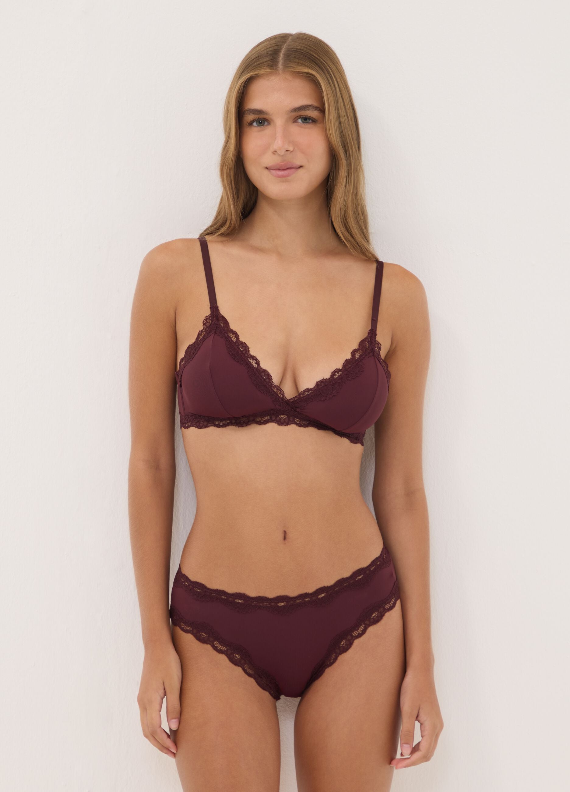Purple stretch microfibre triangle bra with lace