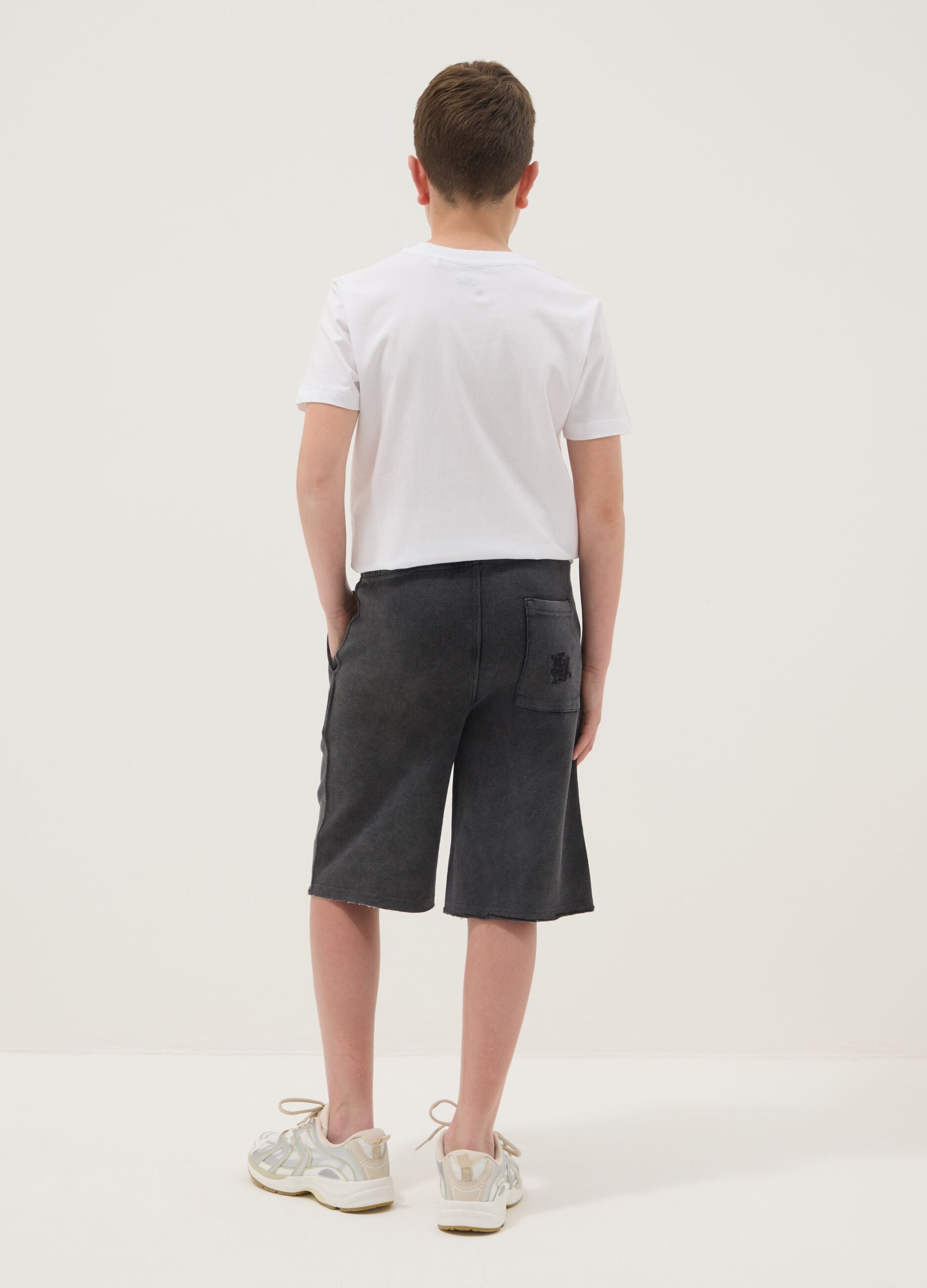 Grey cotton-blend oversized-fit boys' shorts