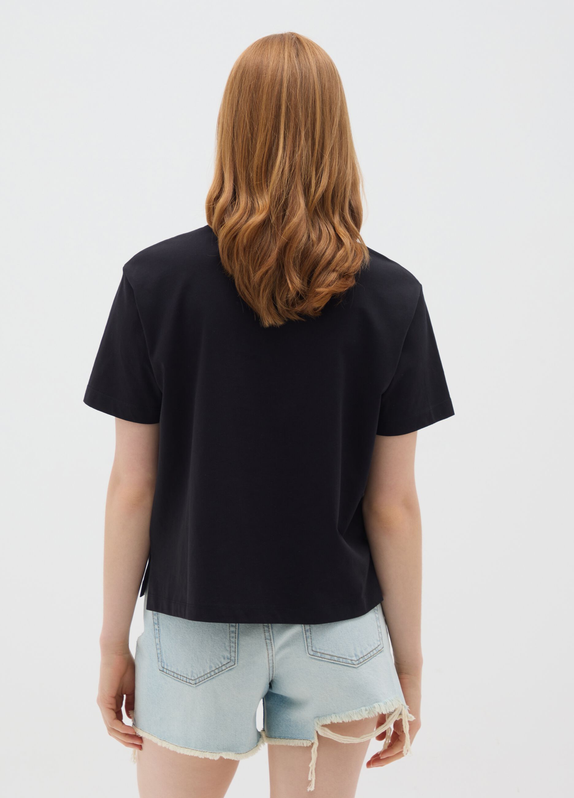Women's black pure cotton regular fit T-shirt