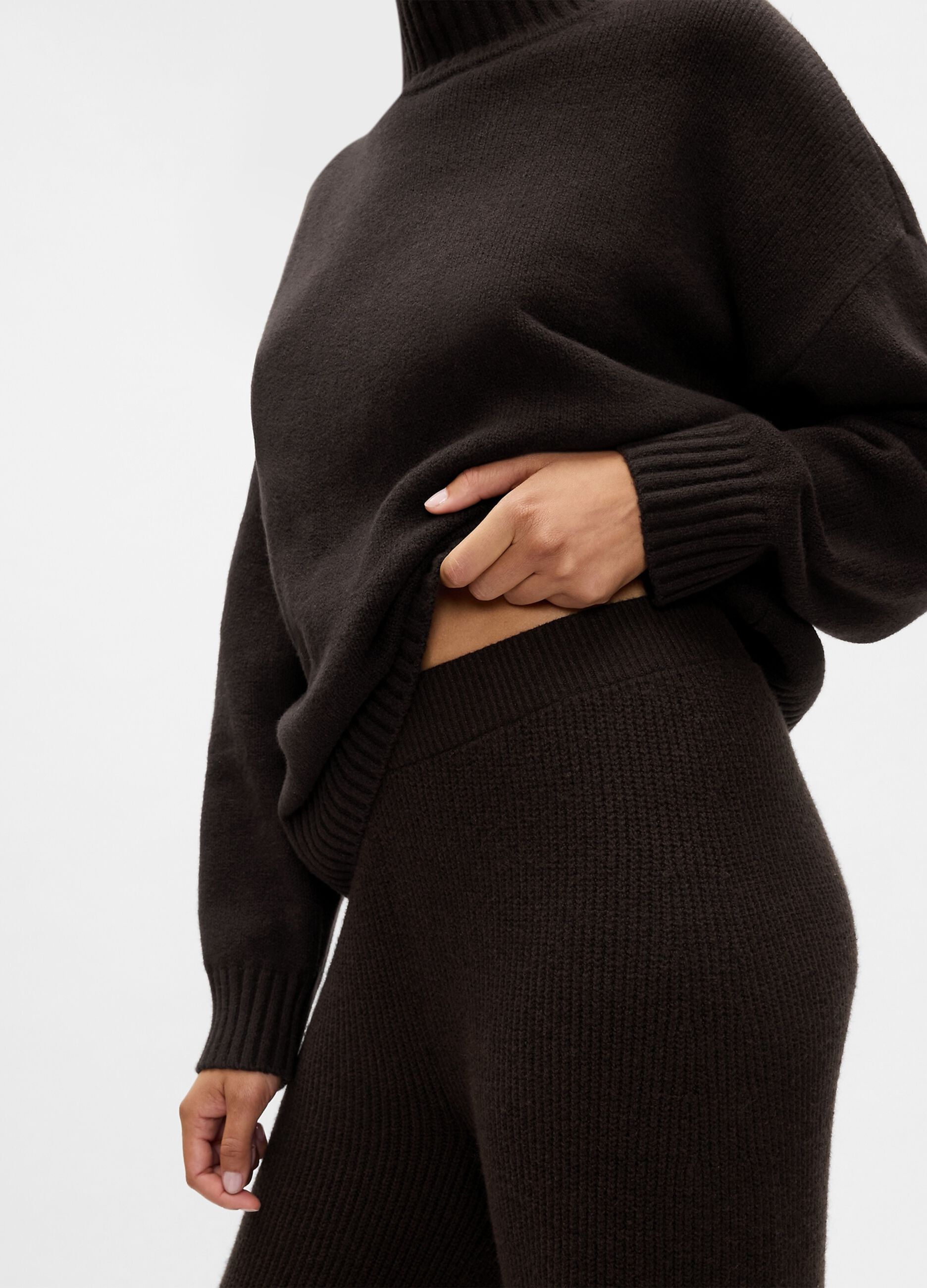 Ribbed wide-leg trousers