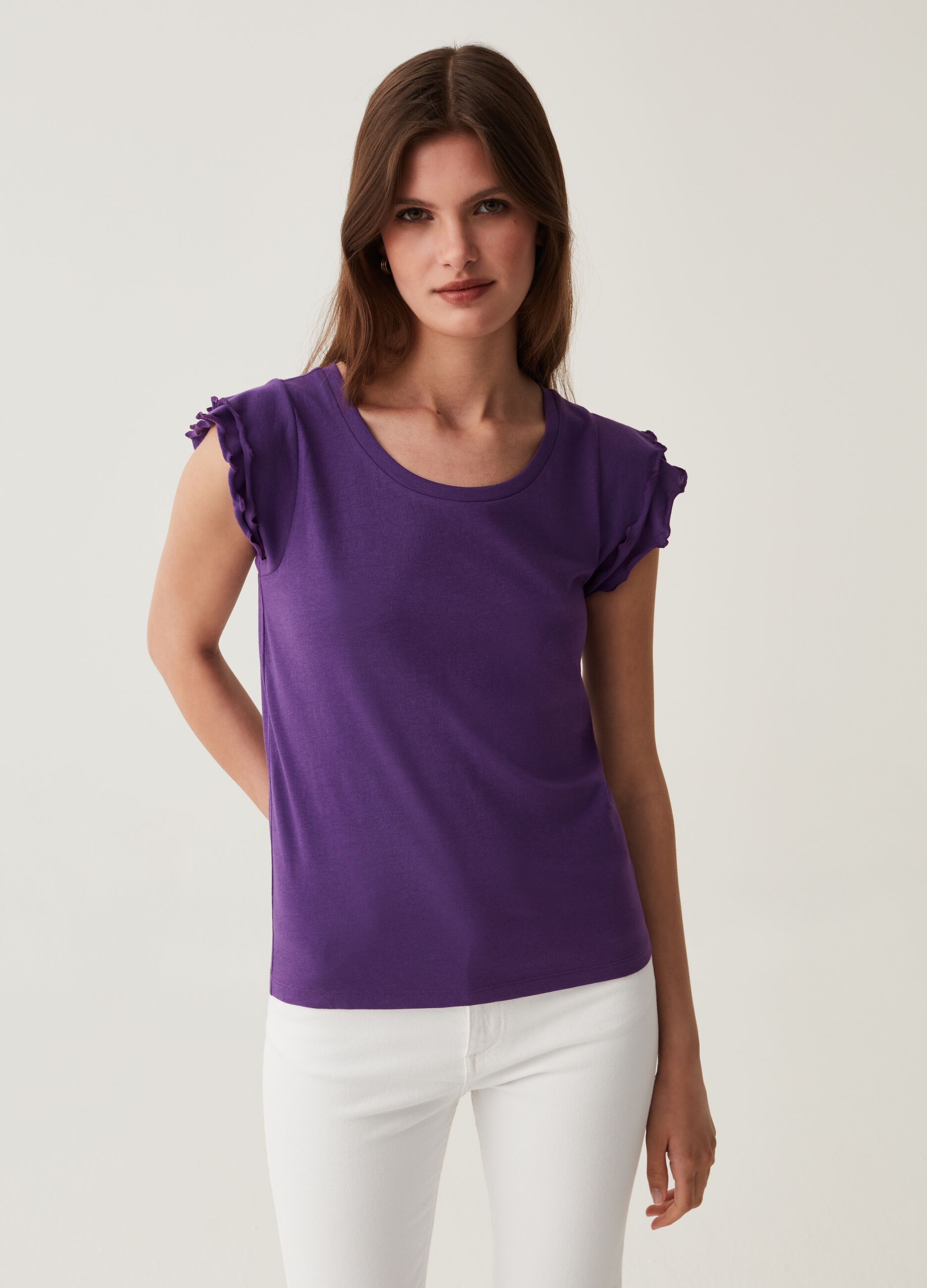 Cotton T-shirt with ruffles