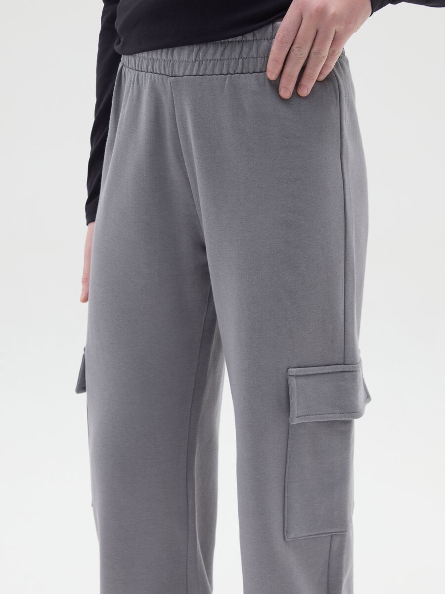 Girls' grey jogger pants in pure cotton with relaxed fit_2