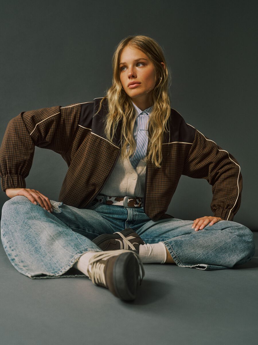 Giacca a quadri marrone con zip_0