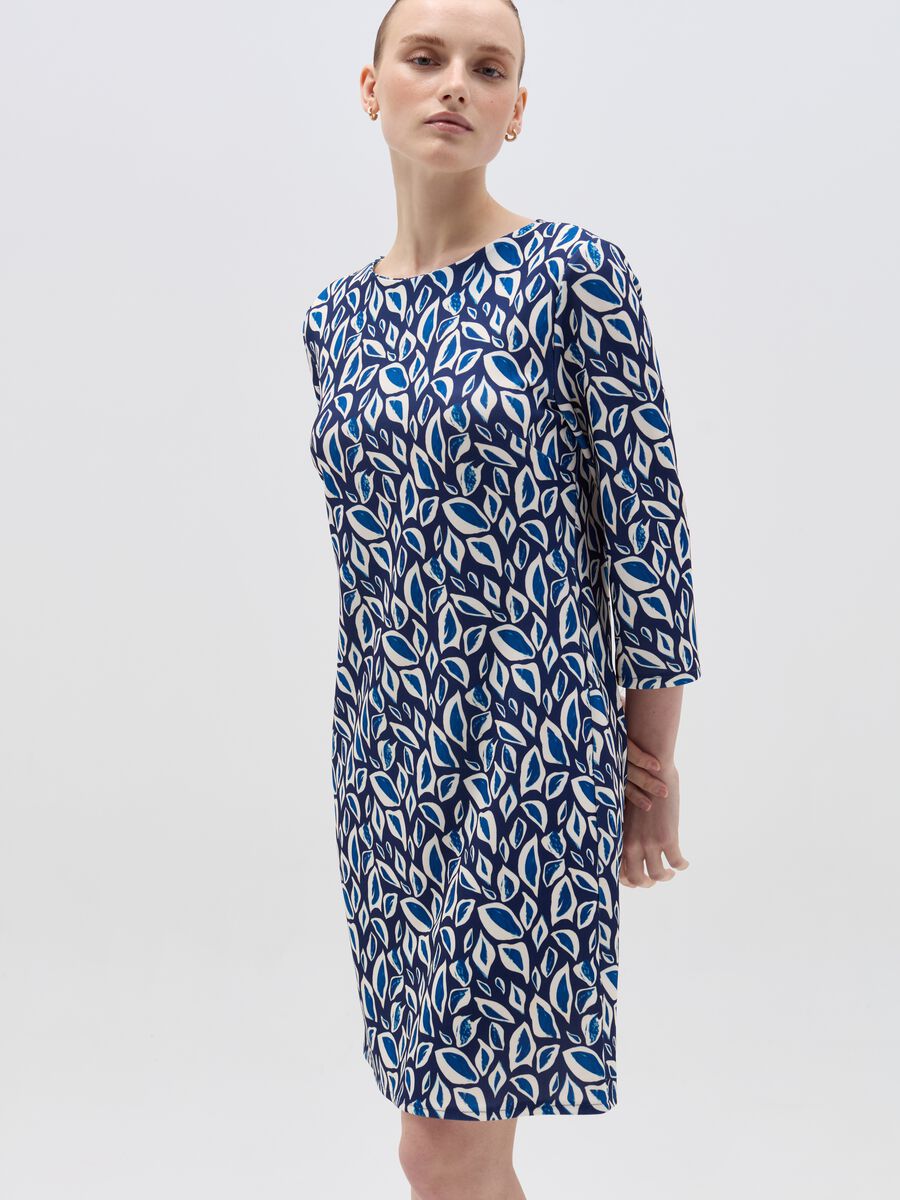 Short dress with foliage pattern_0