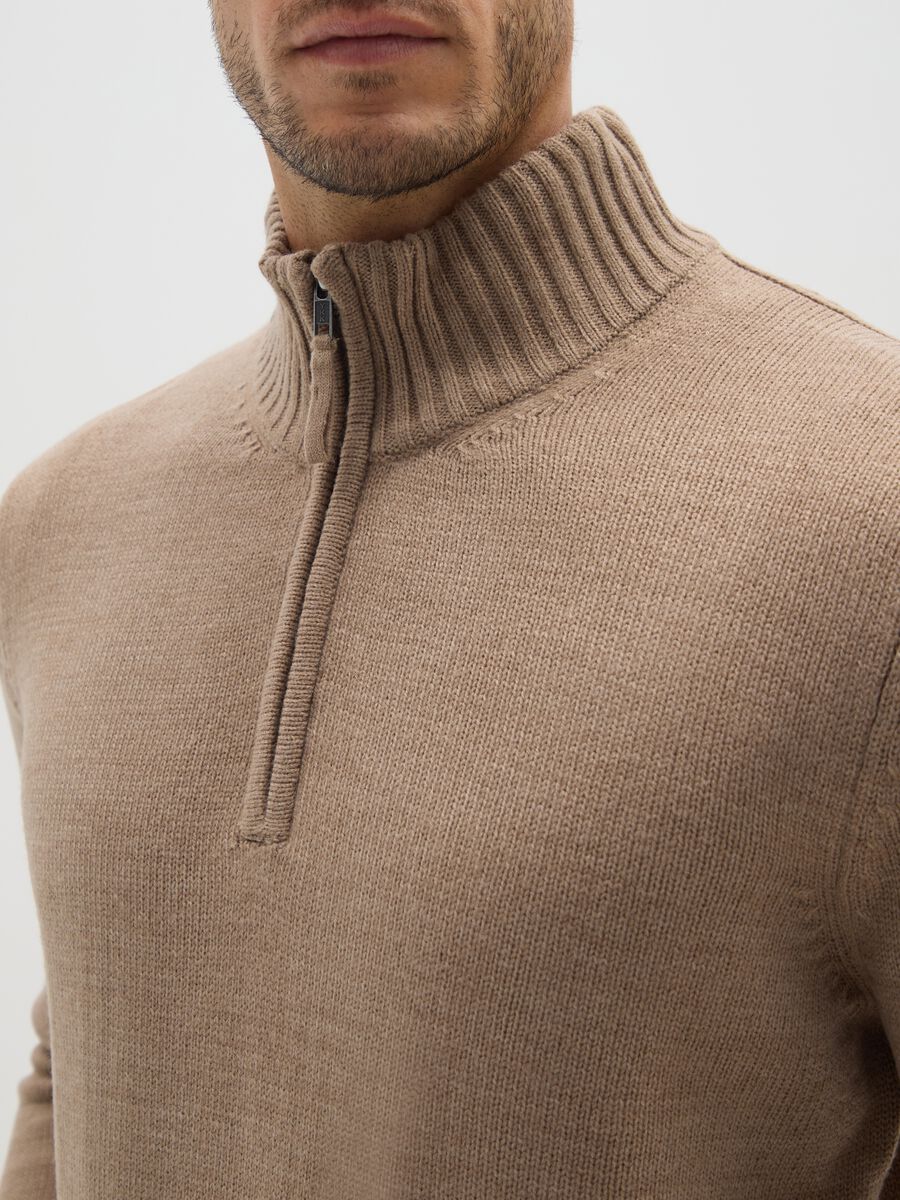 Beige regular fit sweater_3