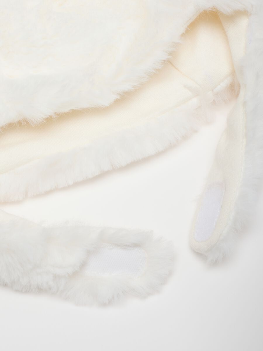 Pink newborn hat with ears_1