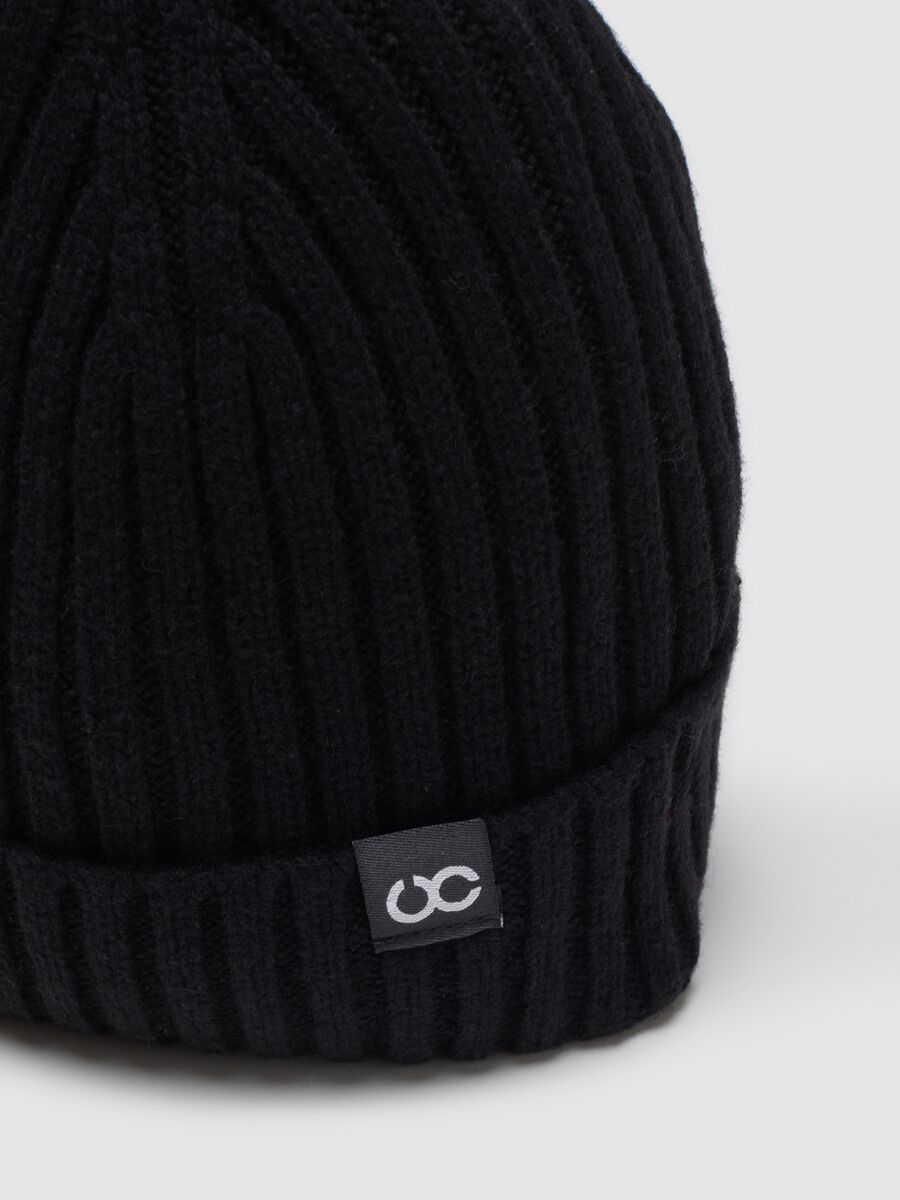 Black pure wool beanie_2