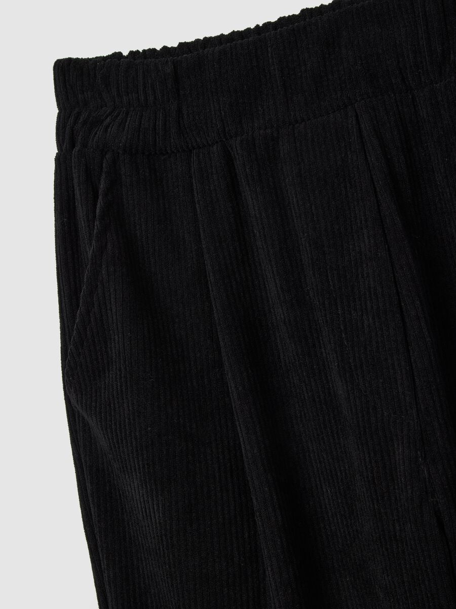 Pantaloni neri regular fit_5