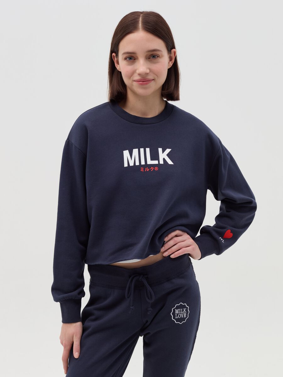 Cropped-fit sweatshirt with round neck_0