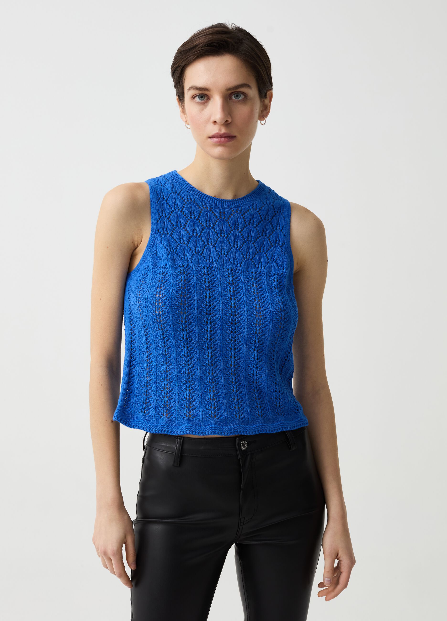 Tank top with crochet yoke and round neck