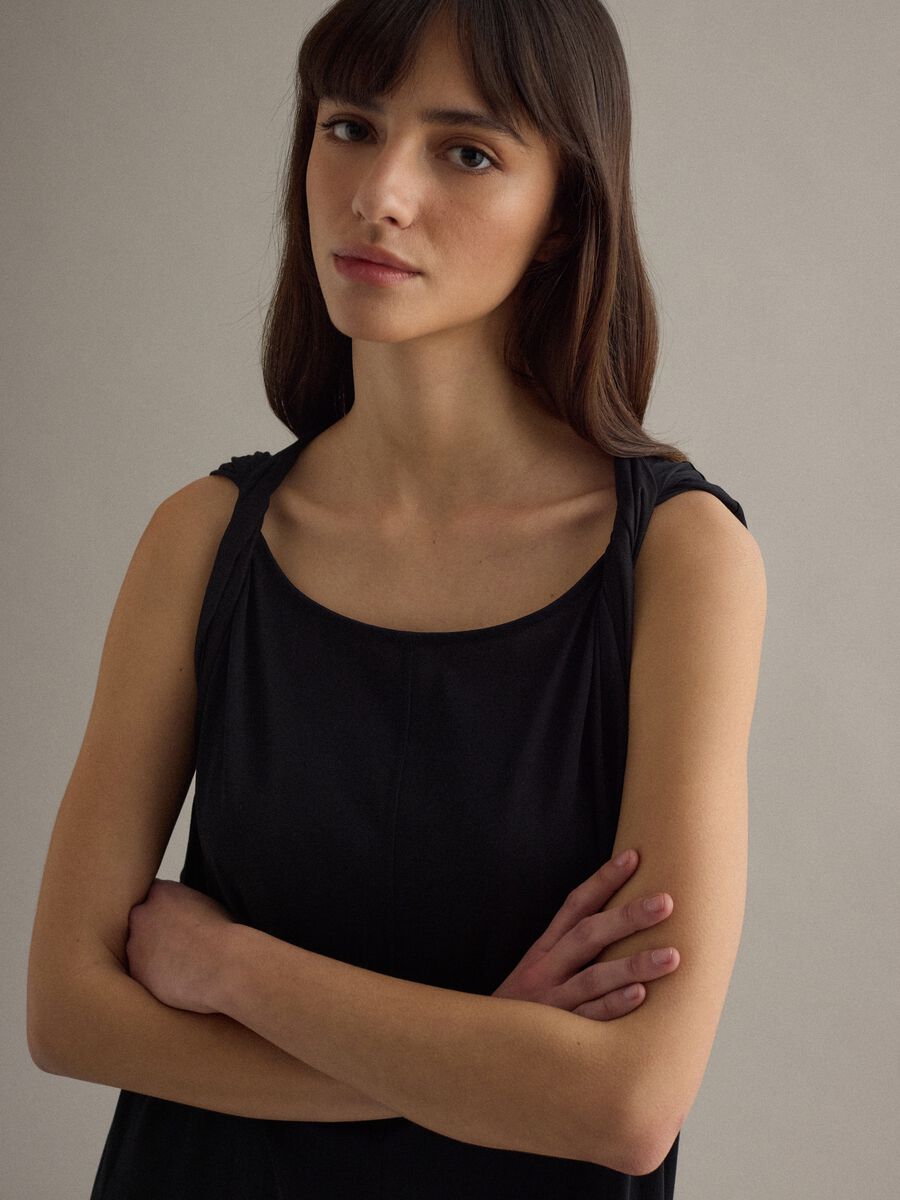 Long black cotton-blend dress, regular fit_3