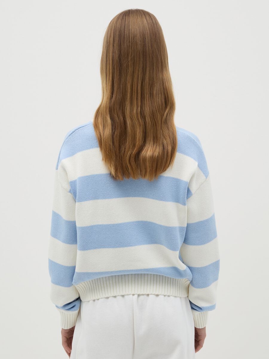 Striped pullover with embroidery_2
