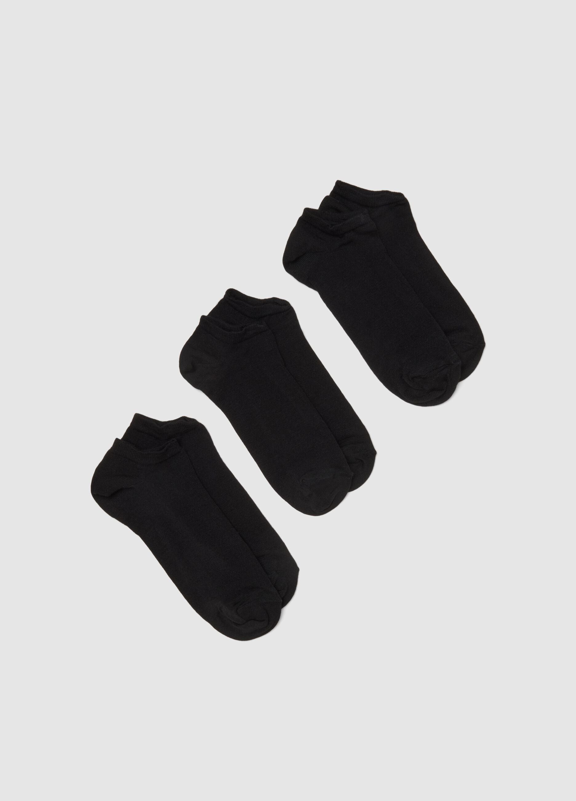 Black ankle sports socks tripack