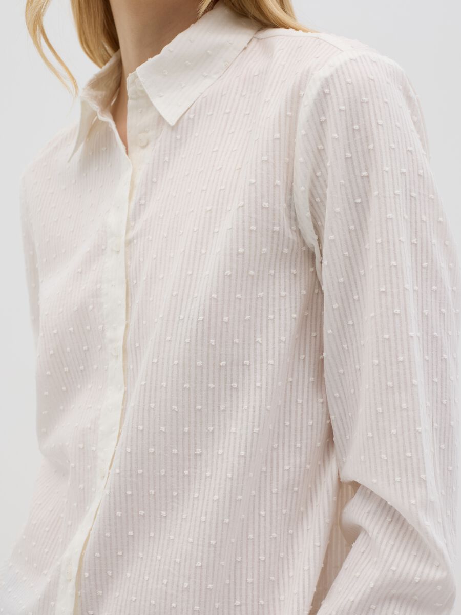 Women’s white shirt in 100% cotton with regular fit_3