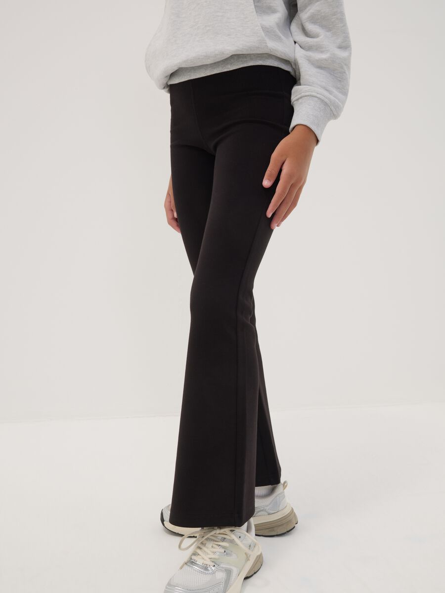 Black flared-fit stretch cotton leggings for girls_2