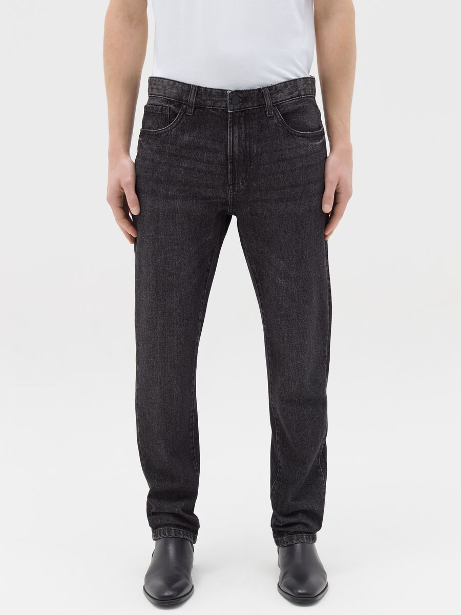Regular fit jeans with discolouring_1