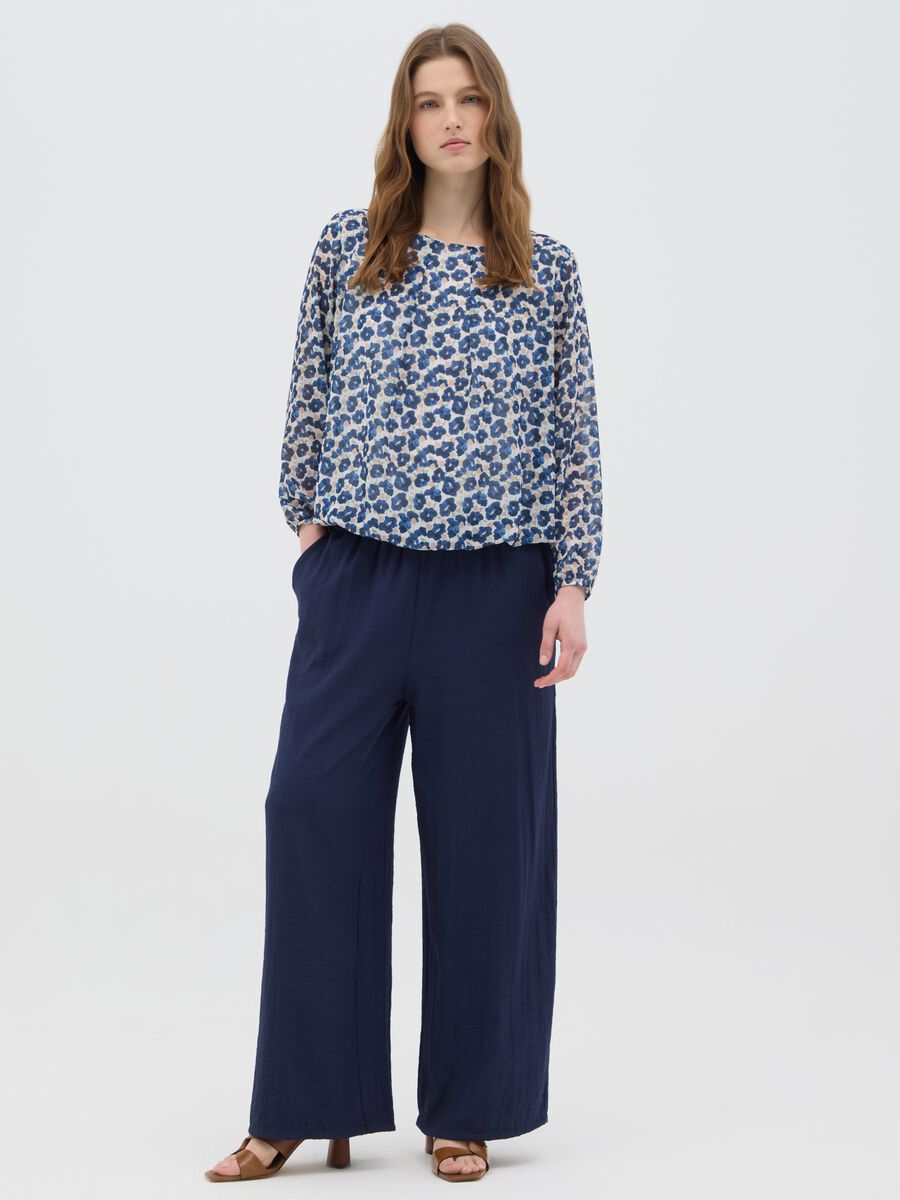 Women's Multicolour Blend Regular Fit Top with Floral Print_1