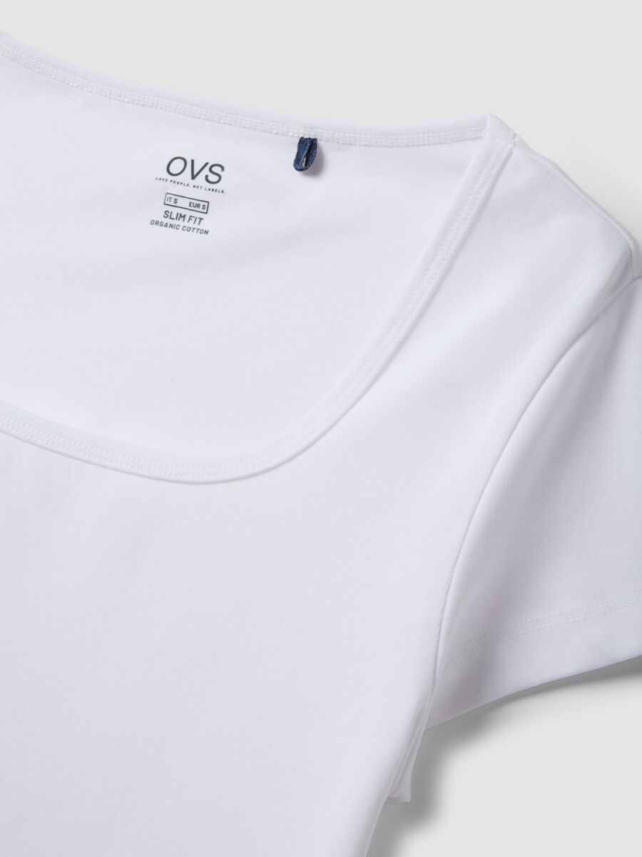 White fitted stretch-cotton T-shirt with square neckline_5