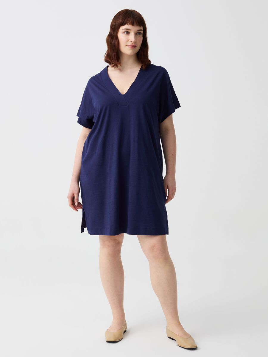 Essential Curvy short dress in jersey with V neck_1