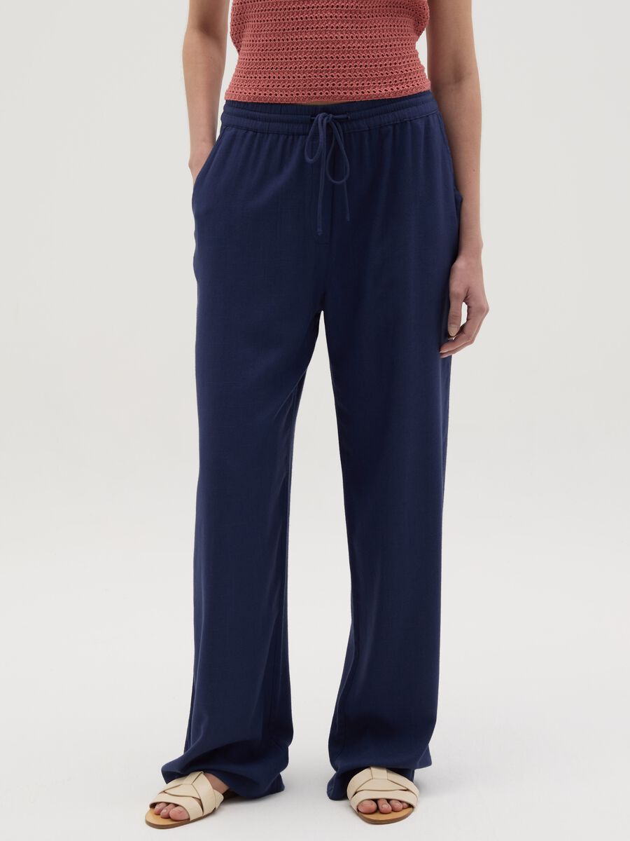 Blue palazzo trousers in viscose and linen_1