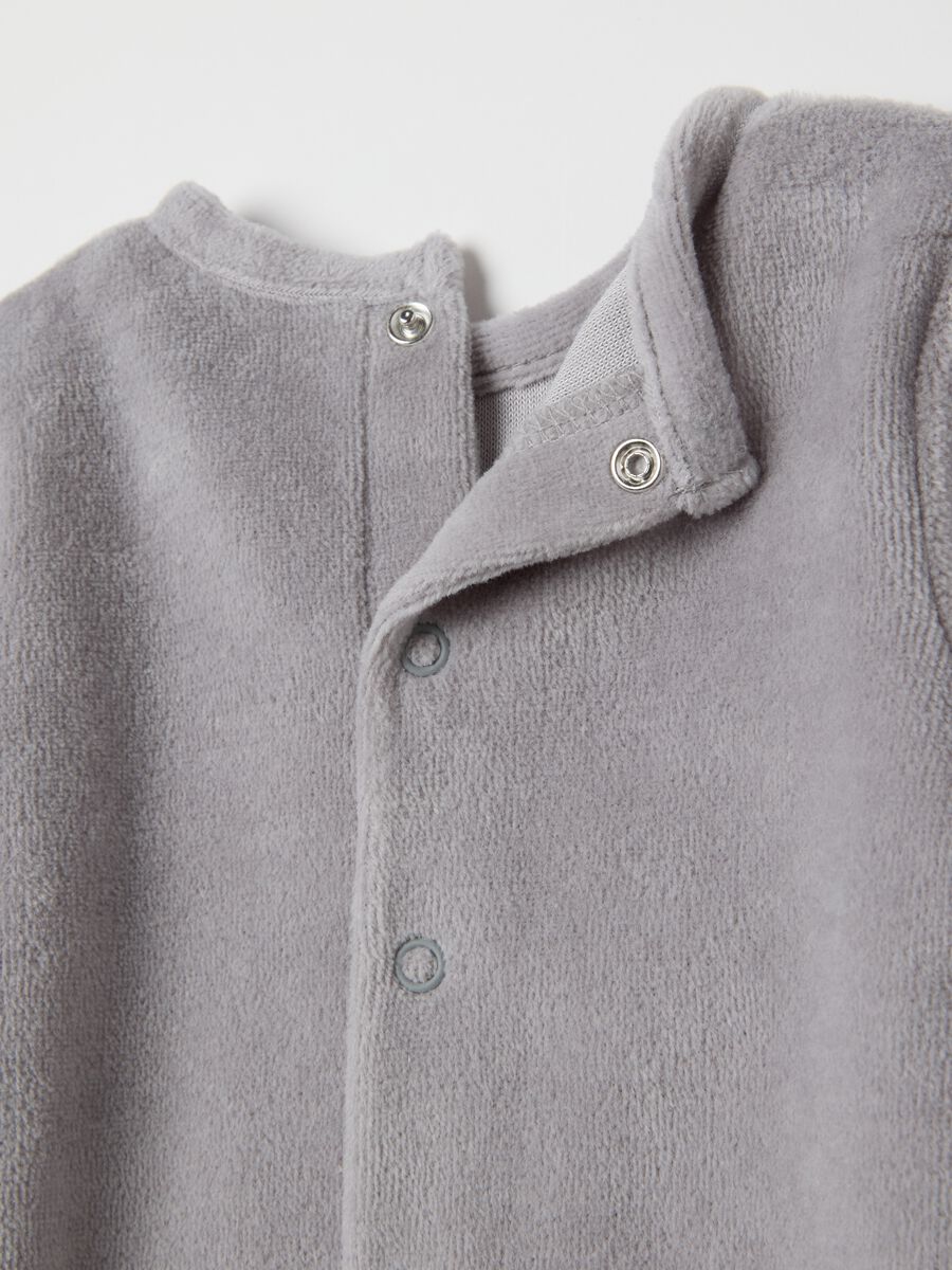 Two-pack unisex grey velour sleepsuits with snap closure_2