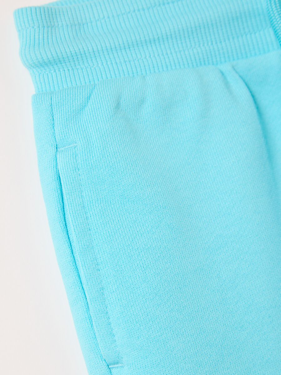 Light blue French terry shorts with drawstring_3