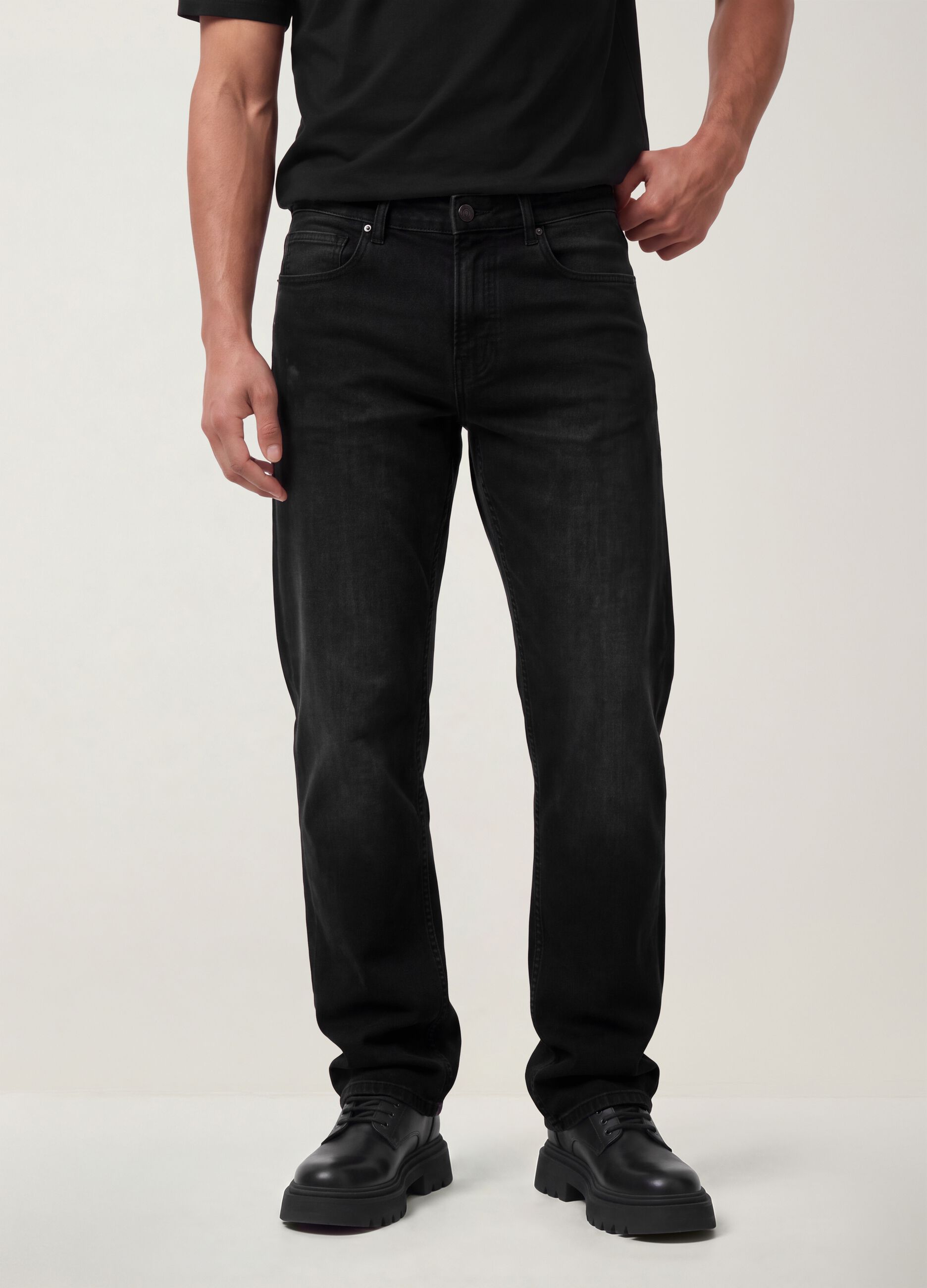 Black stretch cotton comfort-fit jeans