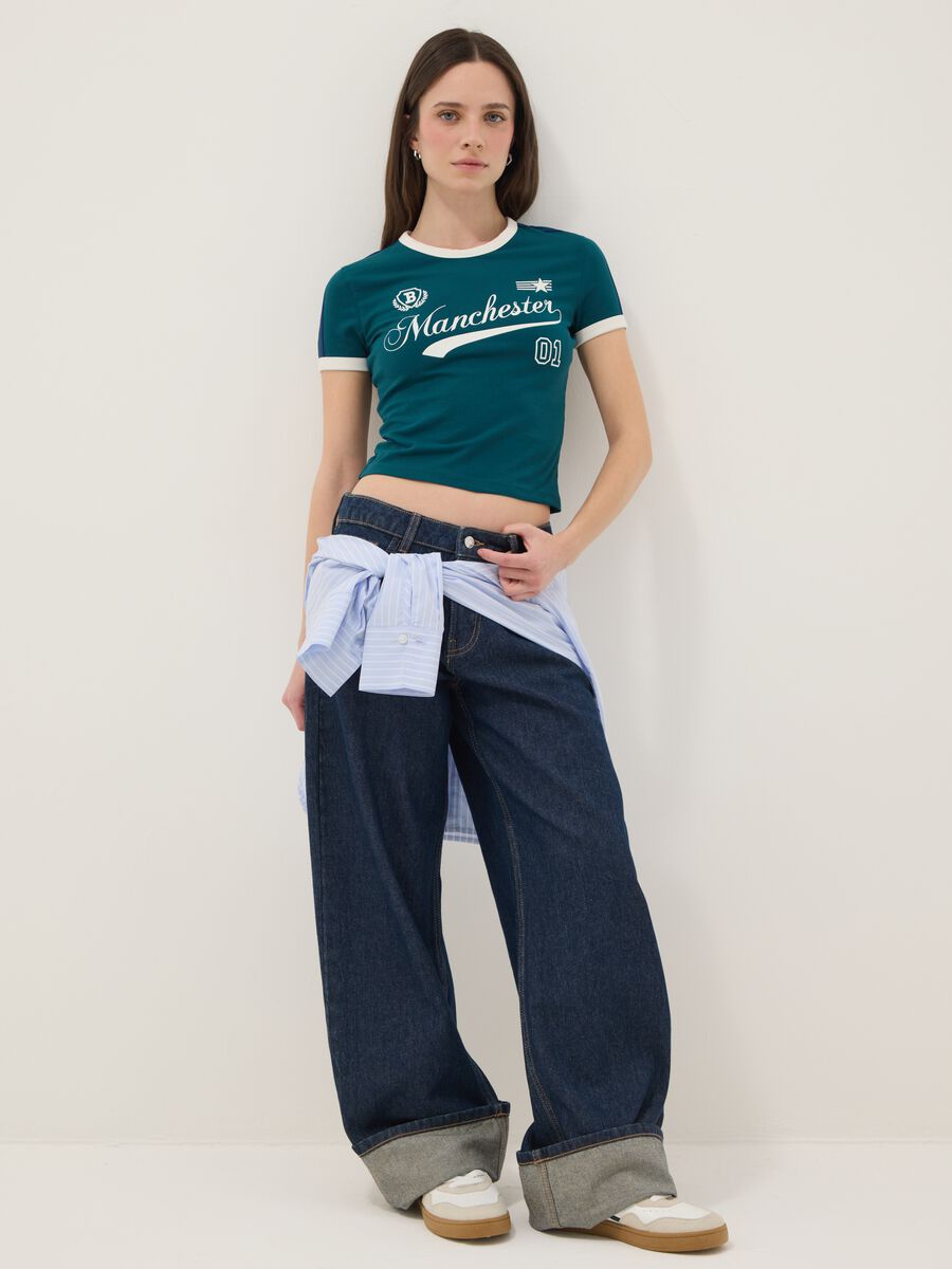 T-shirt in cotone elasticizzato verde slim fit con stampa_2